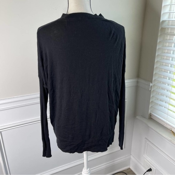 ATM raglan sleeves black ribbed button front sweater cardigan size medium - Picture 3 of 4